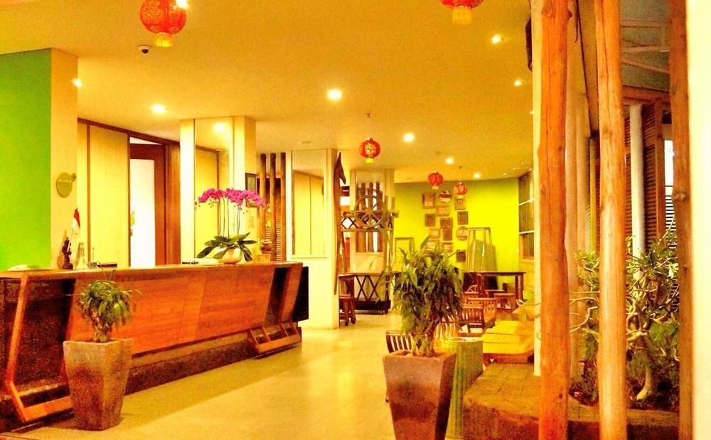 J Hotel Kuta Kuta Lombok Exterior foto
